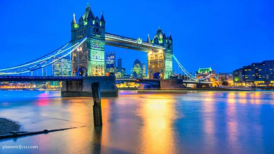 Tower Bridge