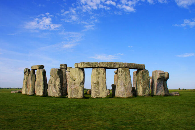 Stonehenge สโตนเฮนจ์ มหาสิ่งมหัศจรรย์หินโบราณแห่งอังกฤษ